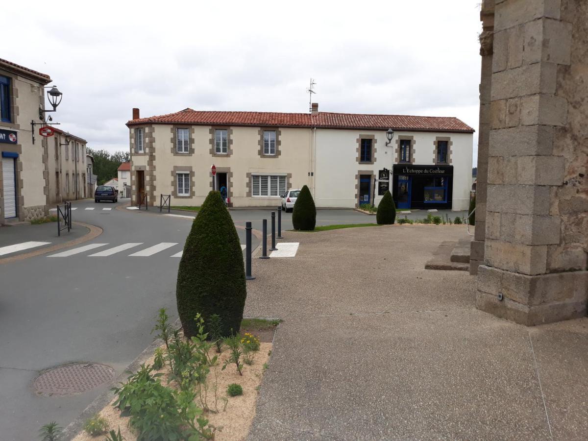 Gite de la fontaine Marsi Saint-Mars-la-Réorthe Extérieur photo